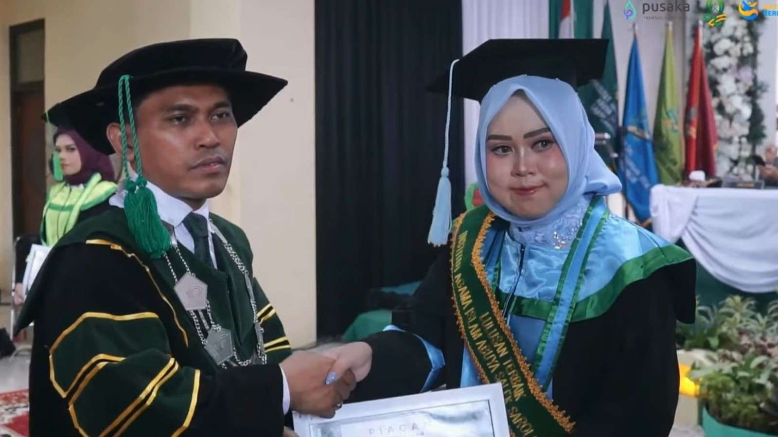 Wisuda Angkatan IX IAI Abuya Salek Sarolangun Berlangsung Sukses, Rektor Fauzani Ajak Lulusan Siap Mengabdi dan Menjadi Agen Perubahan
